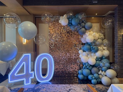 40 LED Marquee